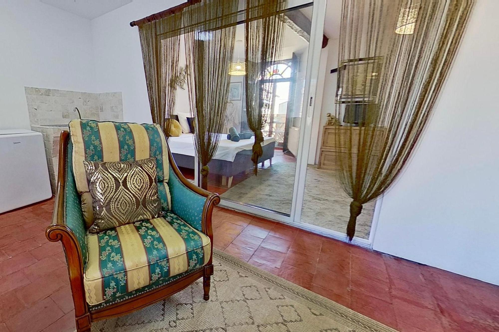 Les 2 Droles D'Oiseaux Bed and Breakfast Luc-sur-Orbieu Εξωτερικό φωτογραφία