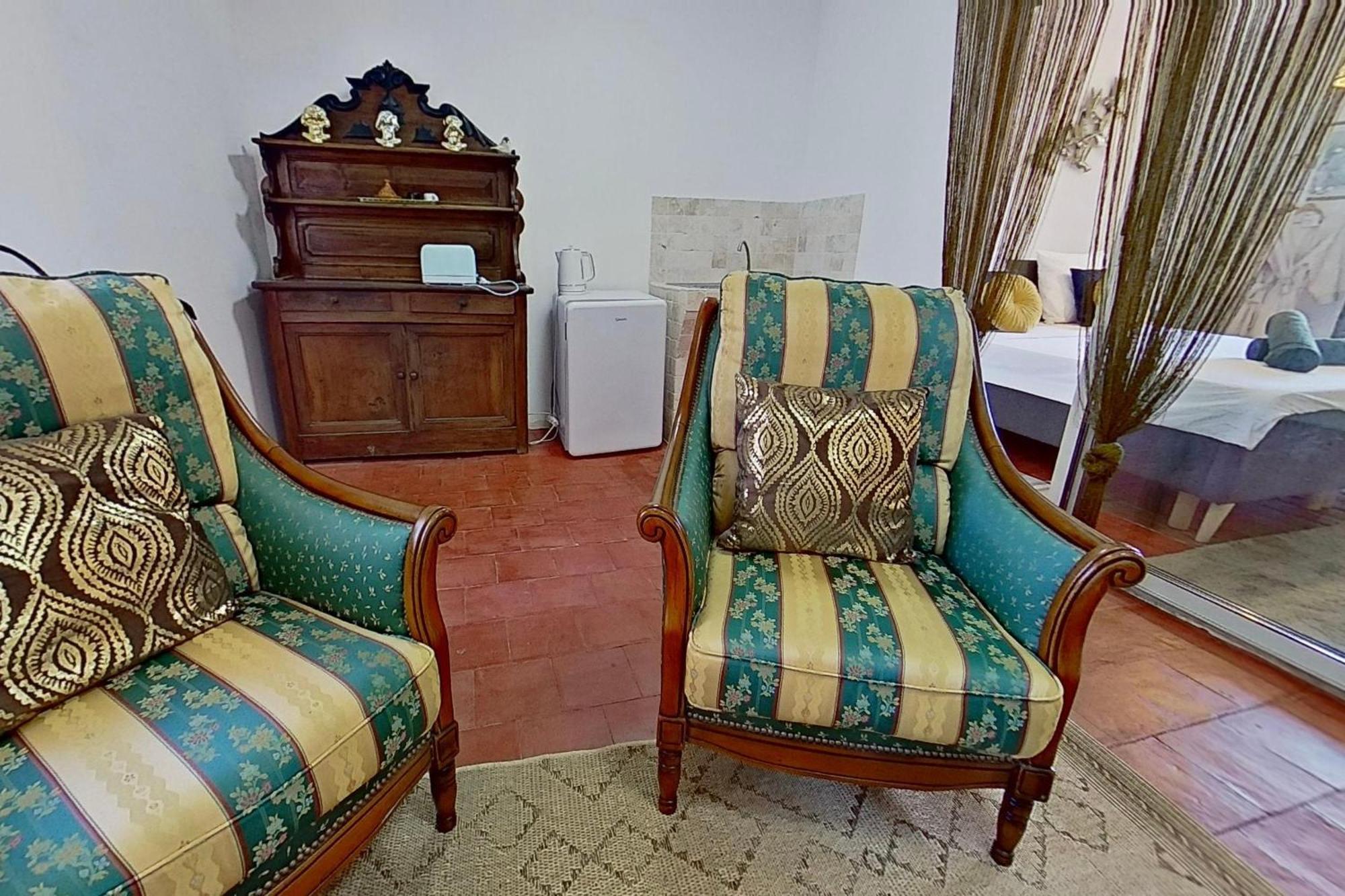 Les 2 Droles D'Oiseaux Bed and Breakfast Luc-sur-Orbieu Εξωτερικό φωτογραφία