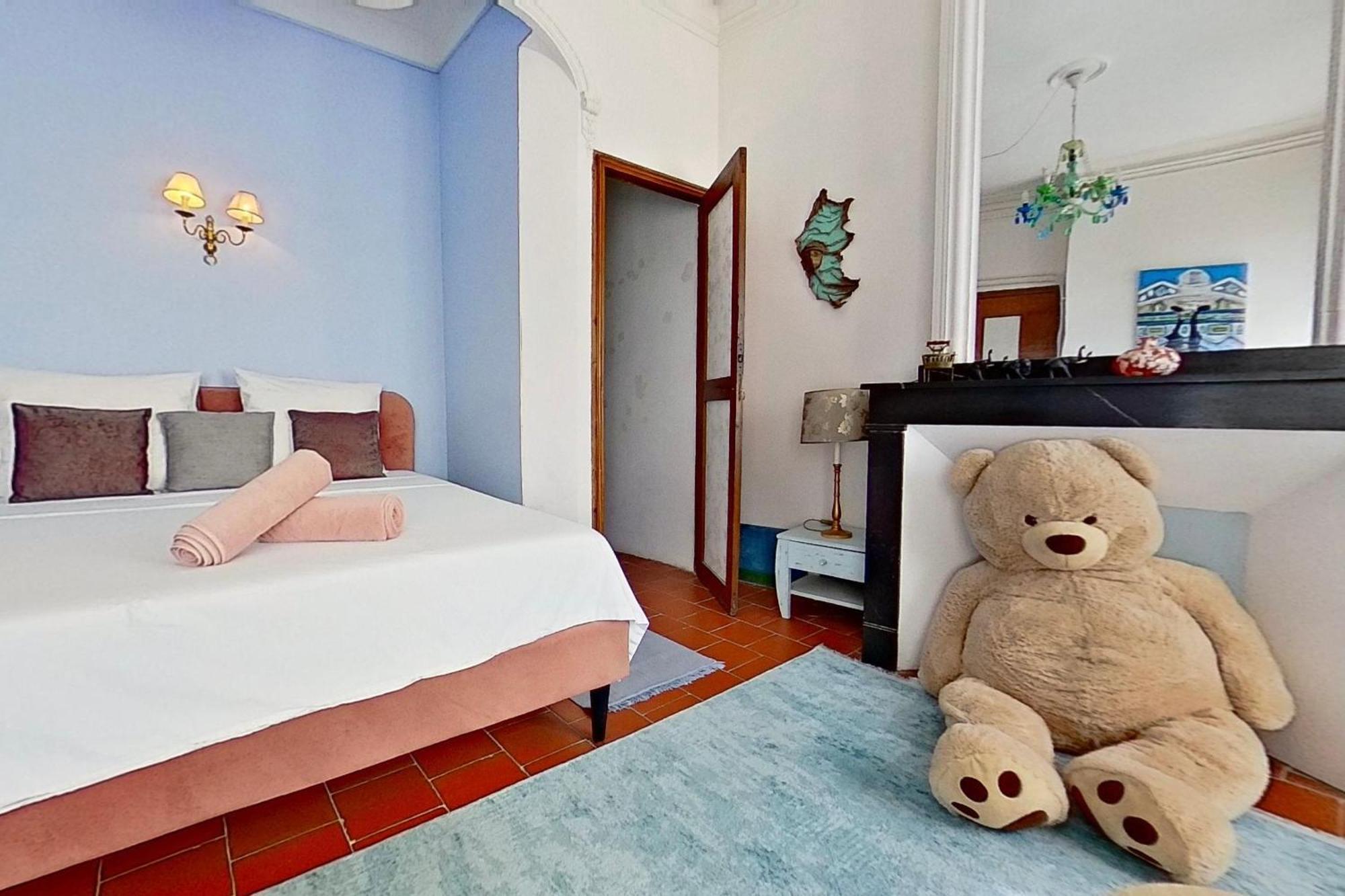 Les 2 Droles D'Oiseaux Bed and Breakfast Luc-sur-Orbieu Εξωτερικό φωτογραφία